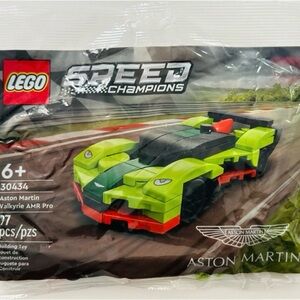 LEGO 30434 Aston Martin Valkyrie AMR Pro Retired Polybag Brand New Sealed